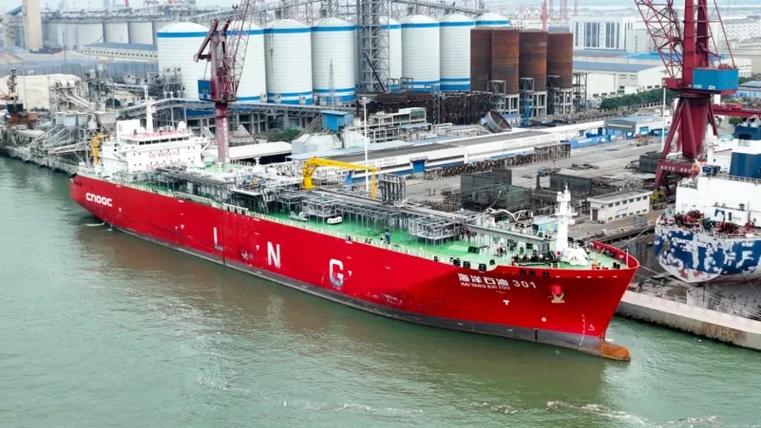 World's Largest LNG Bunkering Vessel Achieves Landmark Refueling of ...